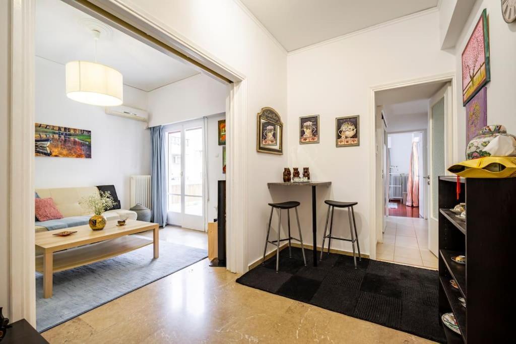 Athens Paradise Cozy 53 Sqm Apartament Near To Metro Kültér fotó
